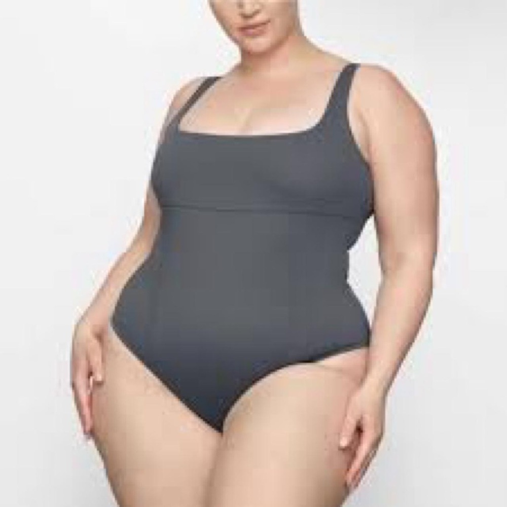 SKIMS Seamless Sculpting Swim Tank One Piece Size 3X